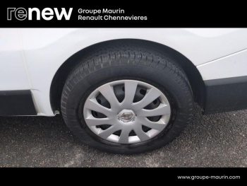 Photo 32 du bon plan RENAULT Trafic Combi L1 1.6 dCi 95ch Stop&Start Zen 8 places occasion à 23980 €