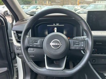 Photo 12 du bon plan NISSAN X-Trail e-4orce 213ch N-Connecta occasion à 33490 €