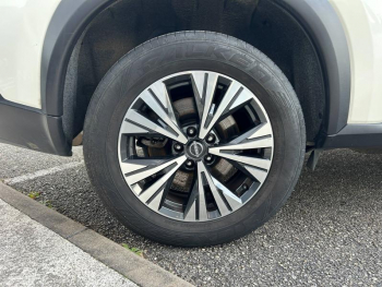 Photo 20 du bon plan NISSAN X-Trail e-4orce 213ch N-Connecta occasion à 32990 €