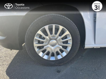 Photo 15 du bon plan TOYOTA PROACE CITY Medium 110 VVT-i Dynamic MC23 occasion à 16960 €