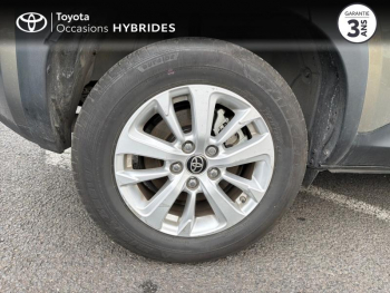 Photo 16 du bon plan TOYOTA Yaris Cross 116h Dynamic Business AWD-i + Programme Toyota Experience MY22 occasion à 22480 €