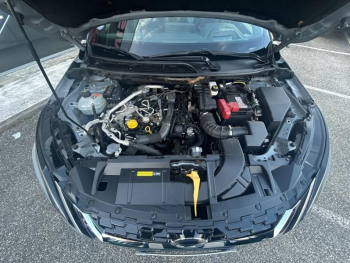 Photo 16 du bon plan NISSAN Qashqai 1.3 Mild Hybrid 140ch Tekna occasion à 17990 €