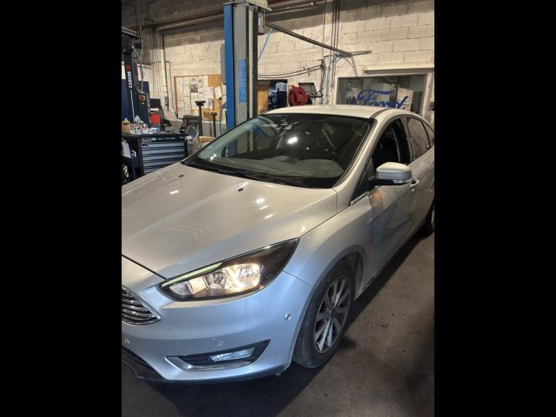 Bon plan FORD Focus 1.0 EcoBoost 125ch Stop&Start Titanium occasion à 11490 €