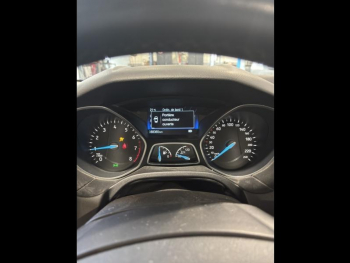 Photo 5 du bon plan FORD Focus 1.0 EcoBoost 125ch Stop&Start Titanium occasion à 11490 €