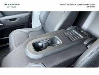 Photo 23 du bon plan LAND-ROVER Defender 90 3.0 D250 Hard Top S occasion à 69900 €