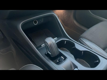 Photo 17 du bon plan VOLVO XC40 D3 AdBlue 150ch Business Geartronic 8 occasion à 24900 €
