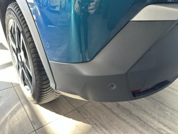 Photo 6 du bon plan PEUGEOT 3008 1.2 Hybrid 136ch GT e-DCS6 occasion à 31980 €