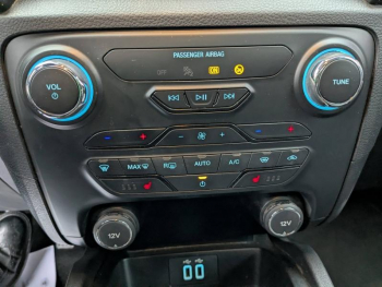 Photo 14 du bon plan FORD Ranger VUL 2.0 TDCi 213ch Double Cabine Stormtrak BVA10 4 PLACES NO TVS 37400?TTC occasion à 37400 €