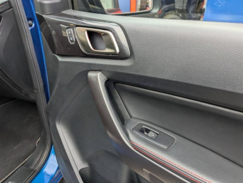 Photo 21 du bon plan FORD Ranger VUL 2.0 TDCi 213ch Double Cabine Stormtrak BVA10 4 PLACES NO TVS 37400?TTC occasion à 37400 €