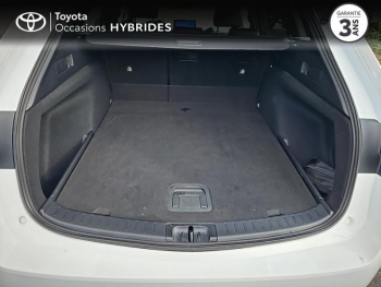 Photo 21 du bon plan TOYOTA Corolla Touring Spt 1.8 140ch Design MY24 occasion à 27490 €