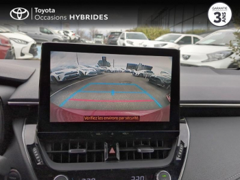 Photo 17 du bon plan TOYOTA Corolla 1.8 140ch Design MY23 occasion à 25490 €