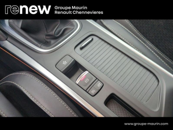 Photo 19 du bon plan RENAULT Megane 1.3 TCe 140ch energy Intens occasion à 14990 €