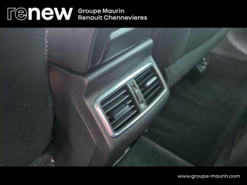 Photo 25 du bon plan RENAULT Megane 1.3 TCe 140ch energy Intens occasion à 14990 €