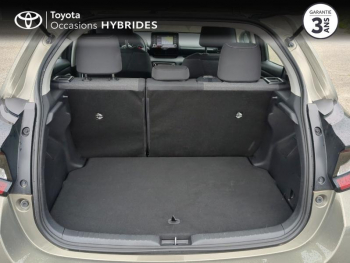 Photo 19 du bon plan TOYOTA Yaris 116h Dynamic Business 5p  MY22 occasion à 19890 €
