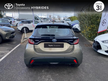 Photo 4 du bon plan TOYOTA Yaris 116h Dynamic 5p MY22 occasion à 17980 €