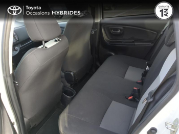 Photo 12 du bon plan TOYOTA Yaris HSD 100h Dynamic 5p occasion à 11480 €
