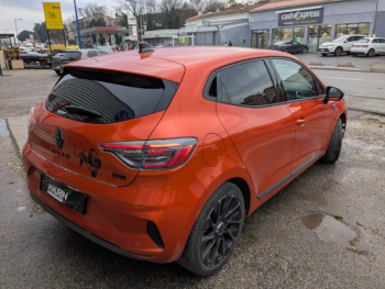 Photo 4 du bon plan RENAULT Clio 1.6 E-Tech 145ch full hybrid esprit Alpine - 24 occasion à 19900 €