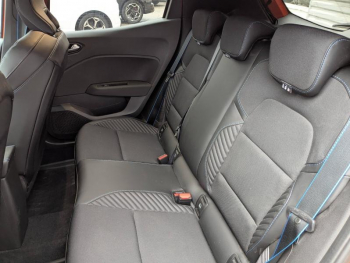 Photo 10 du bon plan RENAULT Clio 1.6 E-Tech 145ch full hybrid esprit Alpine - 24 occasion à 19900 €