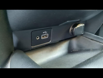 Photo 16 du bon plan NISSAN Juke 1.6 Hybrid 143ch Business+ 2023 occasion à 21900 €