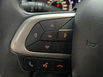 Photo 22 du bon plan FIAT Tipo 1.4 95ch Pop 5p occasion à 9490 €