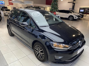 Photo 4 du bon plan VOLKSWAGEN Golf Sportsvan 1.4 TSI 125ch BlueMotion Technology Confortline DSG7 occasion à 18990 €