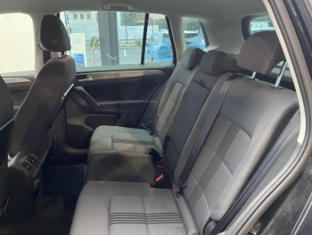 Photo 10 du bon plan VOLKSWAGEN Golf Sportsvan 1.4 TSI 125ch BlueMotion Technology Confortline DSG7 occasion à 18990 €