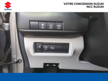 Photo 15 du bon plan SUZUKI Swift 1.2 Hybrid 83ch PrivilÃ¨ge occasion à 18980 €