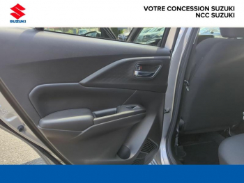 Photo 28 du bon plan SUZUKI Swift 1.2 Hybrid 83ch PrivilÃ¨ge occasion à 18980 €