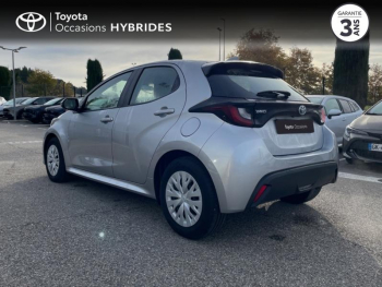 Photo 2 du bon plan TOYOTA Yaris 116h Dynamic Business 5p + Programme Beyond Zero Academy MY22 occasion à 18990 €