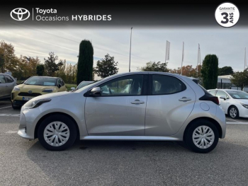 Photo 3 du bon plan TOYOTA Yaris 116h Dynamic Business 5p + Programme Beyond Zero Academy MY22 occasion à 18990 €