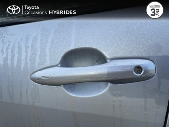 Photo 20 du bon plan TOYOTA Yaris 116h Dynamic Business 5p + Programme Beyond Zero Academy MY22 occasion à 18990 €