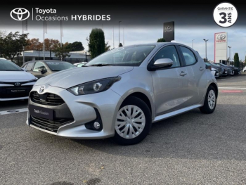 Photo 25 du bon plan TOYOTA Yaris 116h Dynamic Business 5p + Programme Beyond Zero Academy MY22 occasion à 18990 €