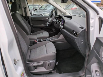 Photo 14 du bon plan FORD Grd Tourneo Connect 1.5 EcoBoost 150ch PHEV Titanium BVA6 occasion à 37000 €