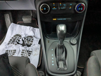 Photo 14 du bon plan FORD Puma 1.0 EcoBoost 125ch S&S mHEV ST-Line Design 2 Powershift occasion à 17900 €