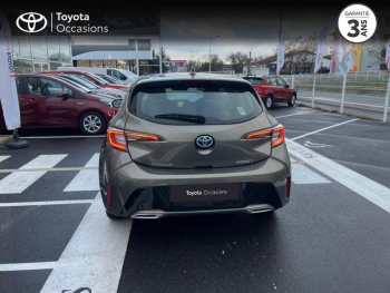 Photo 4 du bon plan TOYOTA Corolla 184h Dynamic Business occasion à 15990 €
