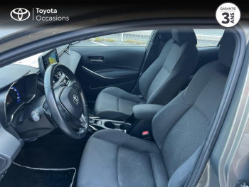 Photo 11 du bon plan TOYOTA Corolla 184h Dynamic Business occasion à 15990 €