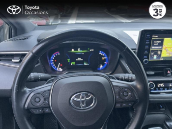 Photo 13 du bon plan TOYOTA Corolla 184h Dynamic Business occasion à 15990 €