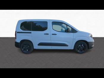Photo 2 du bon plan OPEL Combo Life L1H1 1.5 D 100ch Edition BVM6 occasion à 17900 €