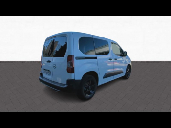 Photo 3 du bon plan OPEL Combo Life L1H1 1.5 D 100ch Edition BVM6 occasion à 17900 €