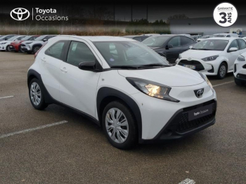Photo 19 du bon plan TOYOTA Aygo X 1.0 VVT-i 72ch Dynamic S-CVT MY24 occasion à 15990 €