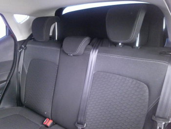 Photo 17 du bon plan FORD Fiesta 1.1 75ch Titanium Business 5p occasion à 13490 €