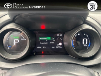 Photo 14 du bon plan TOYOTA Yaris 116h Design 5p MY22 occasion à 18990 €