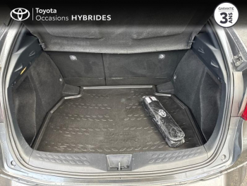 Photo 10 du bon plan TOYOTA C-HR 122h Edition 2WD E-CVT RC18 occasion à 17990 €