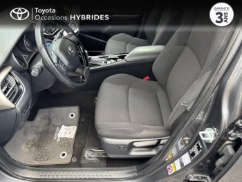 Photo 11 du bon plan TOYOTA C-HR 122h Edition 2WD E-CVT RC18 occasion à 17990 €