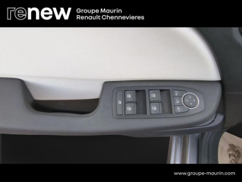 Photo 21 du bon plan RENAULT Clio 1.6 E-Tech 145ch full hybrid Techno occasion à 19790 €