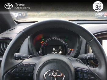 Photo 13 du bon plan TOYOTA Aygo X 1.0 VVT-i 72ch Collection S-CVT occasion à 15590 €