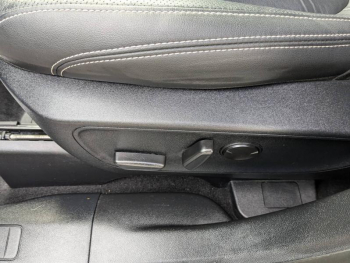 Photo 10 du bon plan FORD Kuga 2.5 Duratec 225ch PHEV Vignale BVA occasion à 24990 €