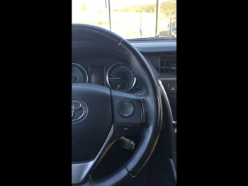 Photo 24 du bon plan TOYOTA Auris HSD 136h Feel! occasion à 10490 €