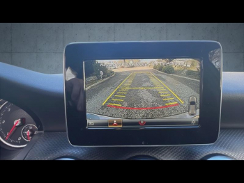 Photo 21 du bon plan MERCEDES-BENZ Classe A 200 d Inspiration occasion à 11950 €