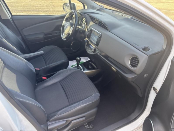 Photo 9 du bon plan TOYOTA Yaris HSD 100h Dynamic 5p occasion à 11490 €